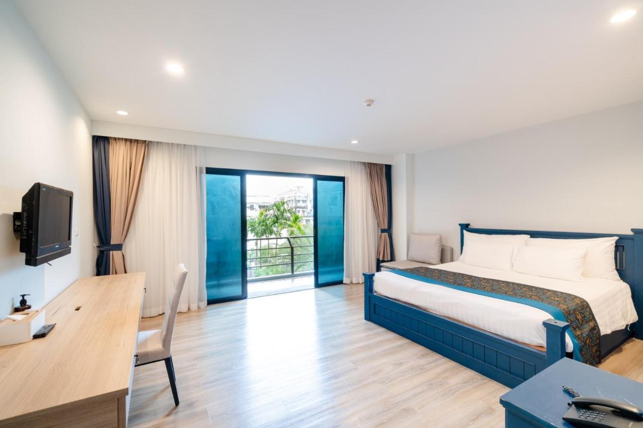 Bhukitta Boutique Hotel Phuket Town Esterno foto