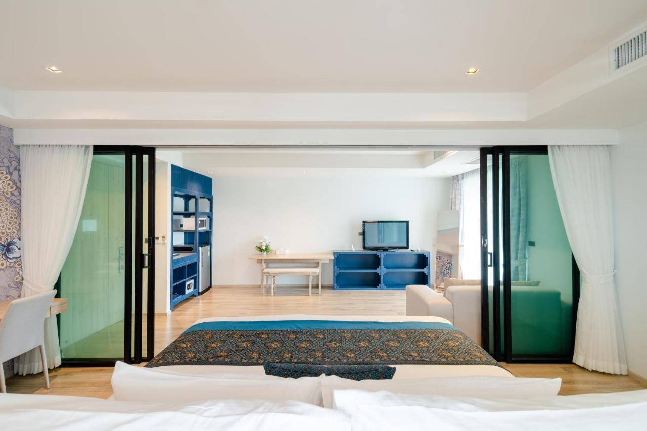 Bhukitta Boutique Hotel Phuket Town Esterno foto