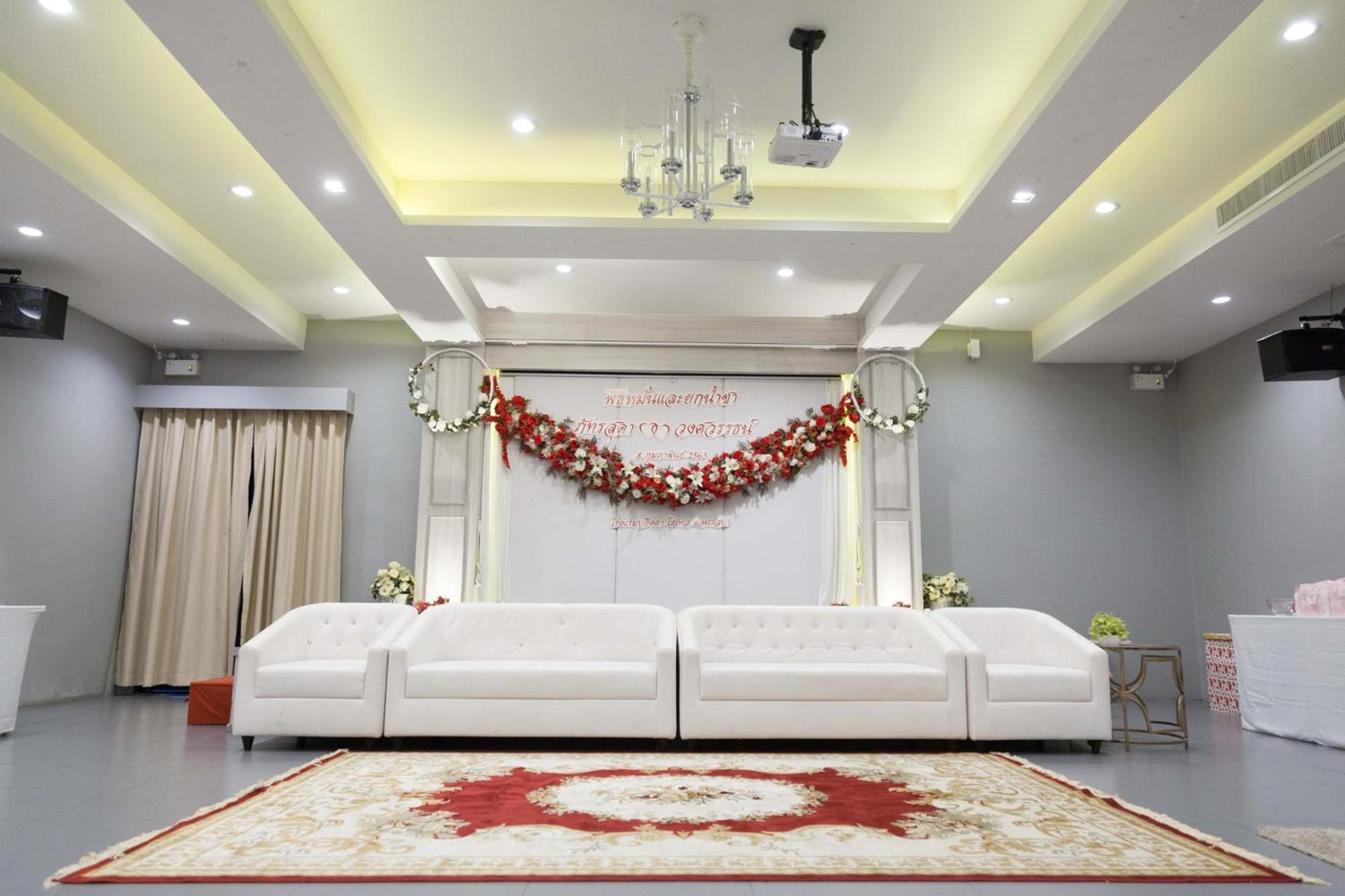 Bhukitta Boutique Hotel Phuket Town Esterno foto