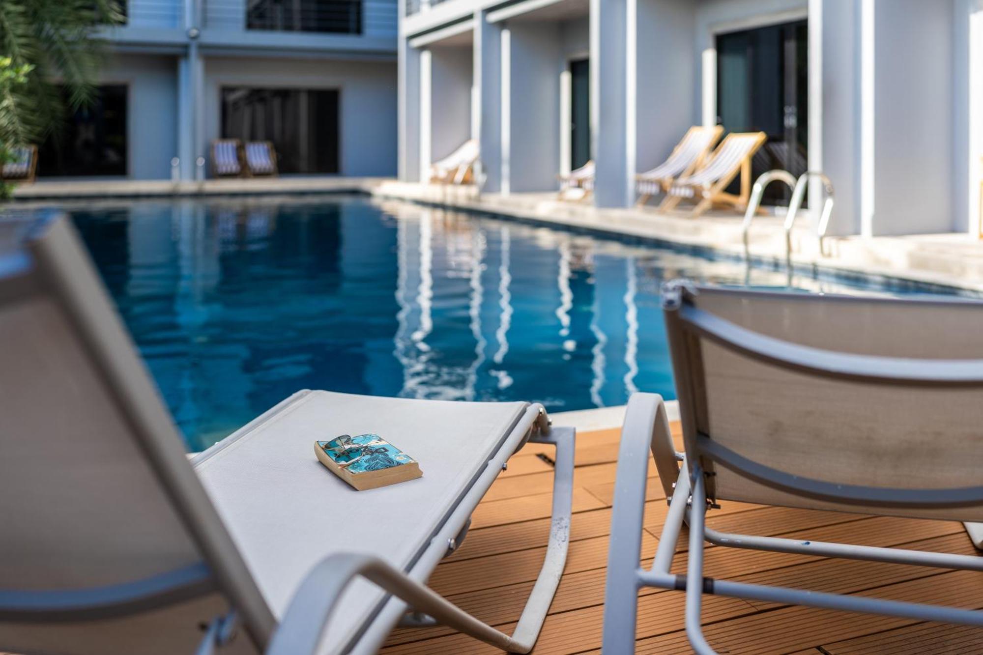 Bhukitta Boutique Hotel Phuket Town Esterno foto